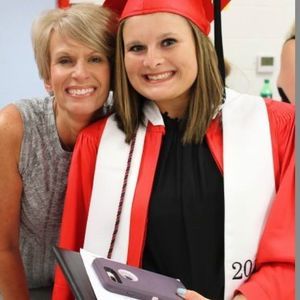 Meet your Posher, Becky